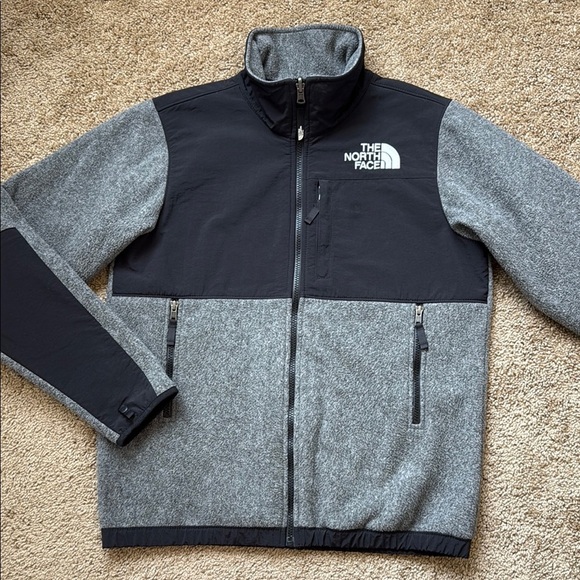 The North Face Grey Black Zip Up Denali Fleece Jacket - Picture 1 of 7